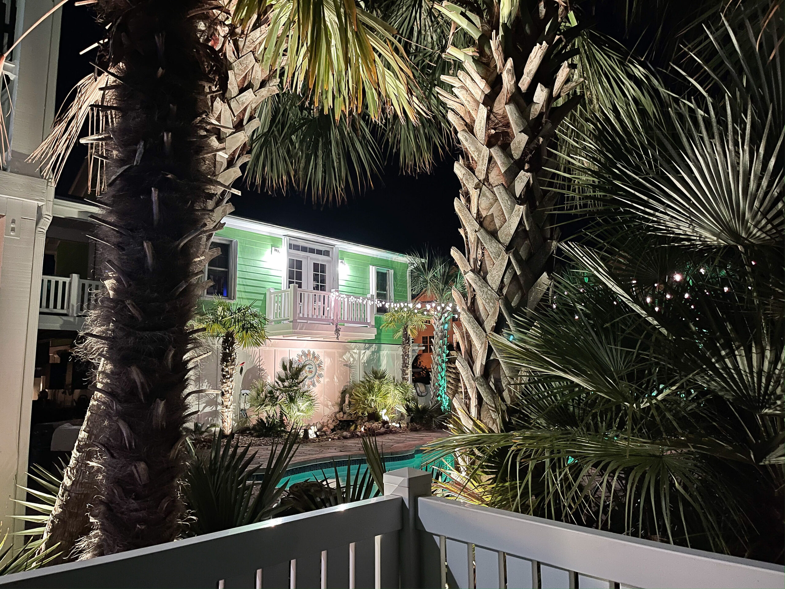 Residential-Landscape-Lighting-Carolina-Beach-Wyckoff-Backyard-Lighting